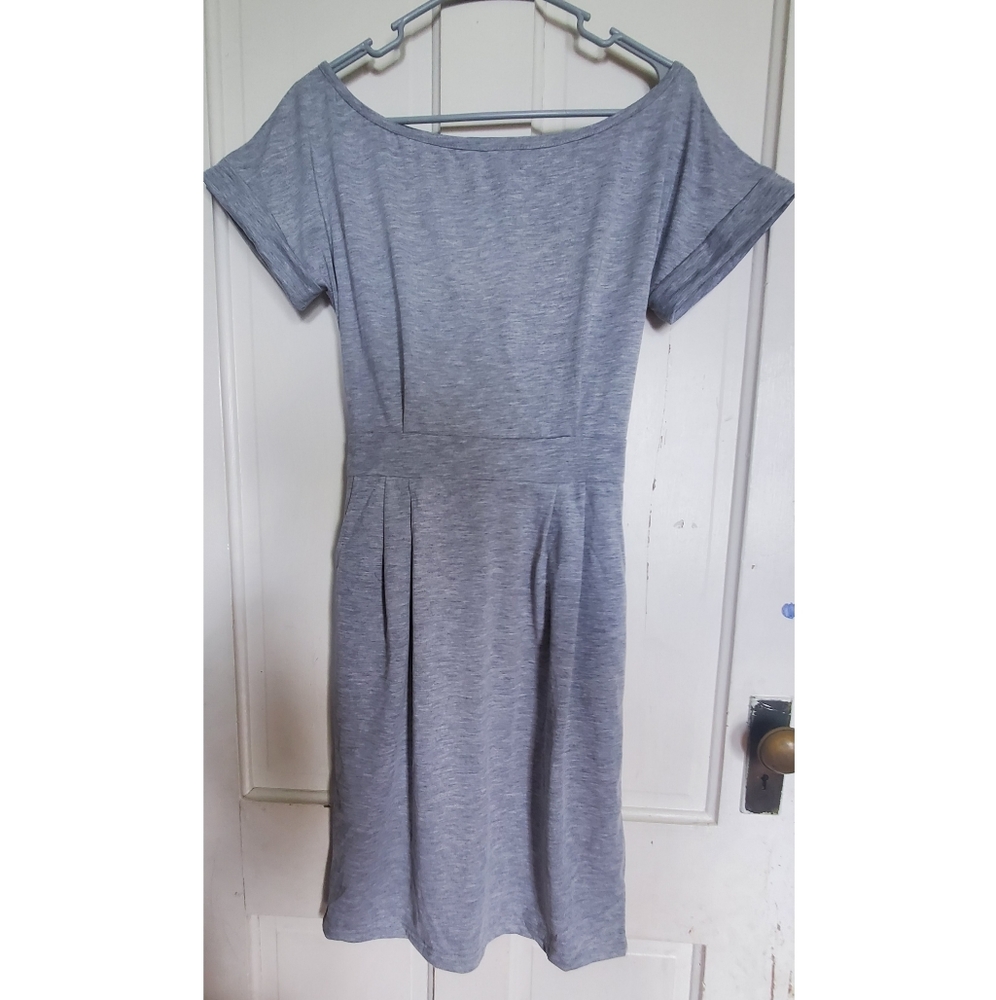 NWT Payeel Light Grey Dress with Pockets Size Large